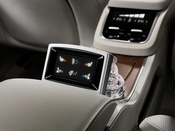 Il display touch di MTA per Volvo XC90